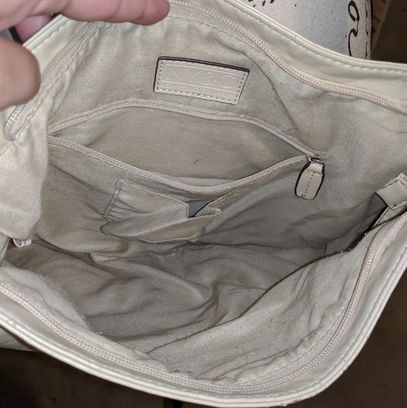 Cream Crossbody Purse - Picture 8 of 8